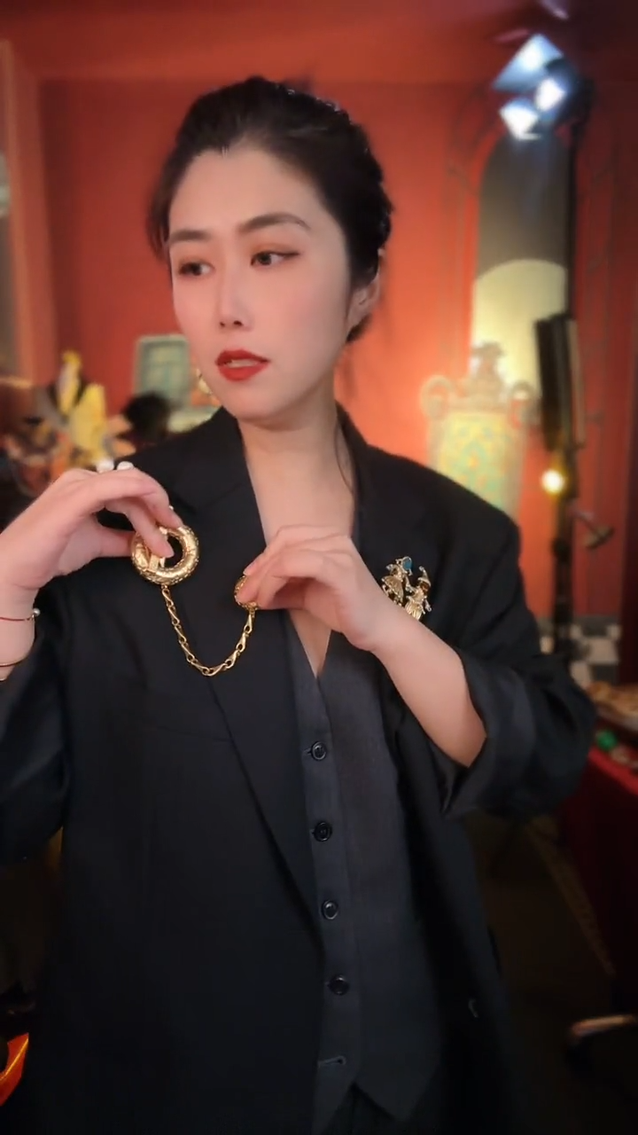 合金琉璃合金无重工复古百搭款金球胸针