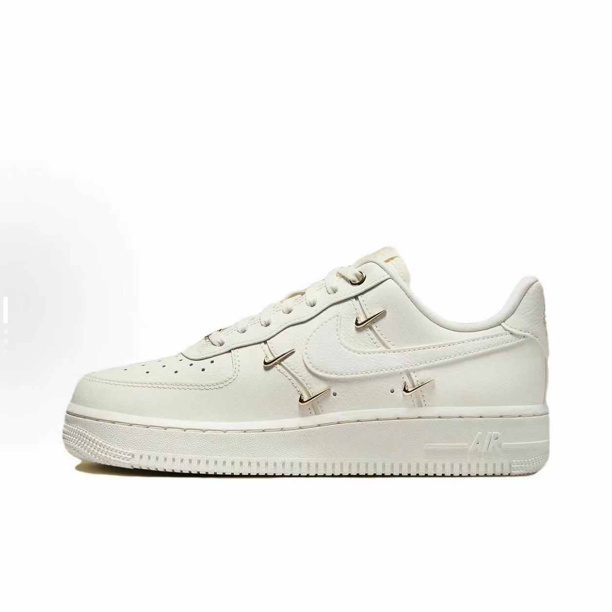 耐克/NIKE【双11好物】女子AF1四钩空军一号低帮休闲板鞋 FV3654111