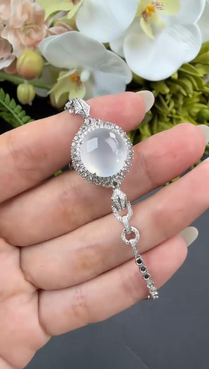 18K金镶嵌手链翡翠手链