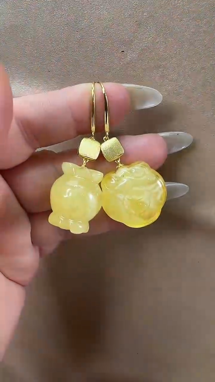 琥珀颈饰未镶嵌耳环