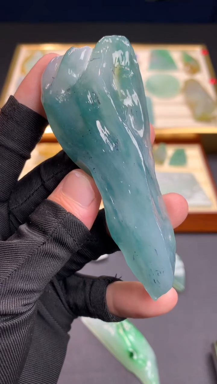 【闪购商品】定制翡翠未镶嵌