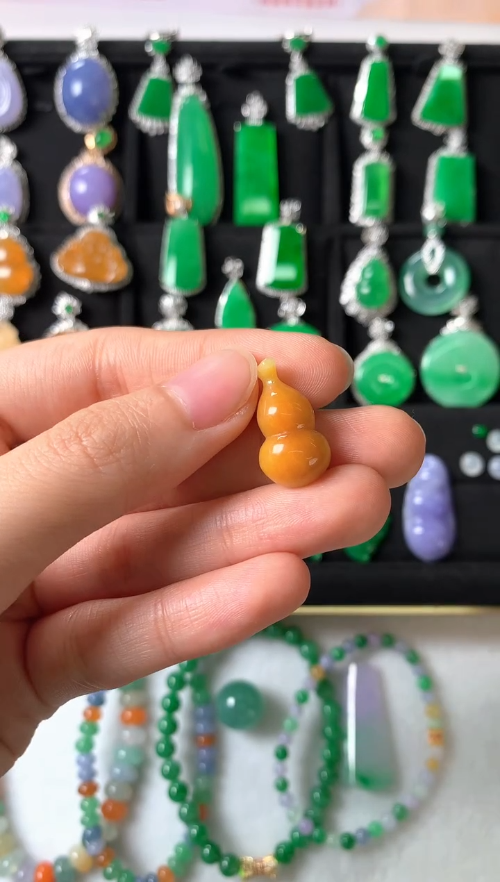 定制翡翠未镶嵌裸石（镶嵌定制）