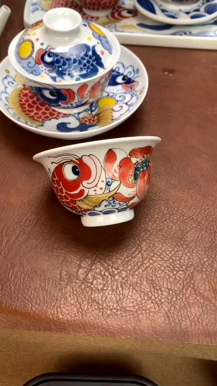 【闪购商品】莲年有鱼压手杯（）昨明陶瓷