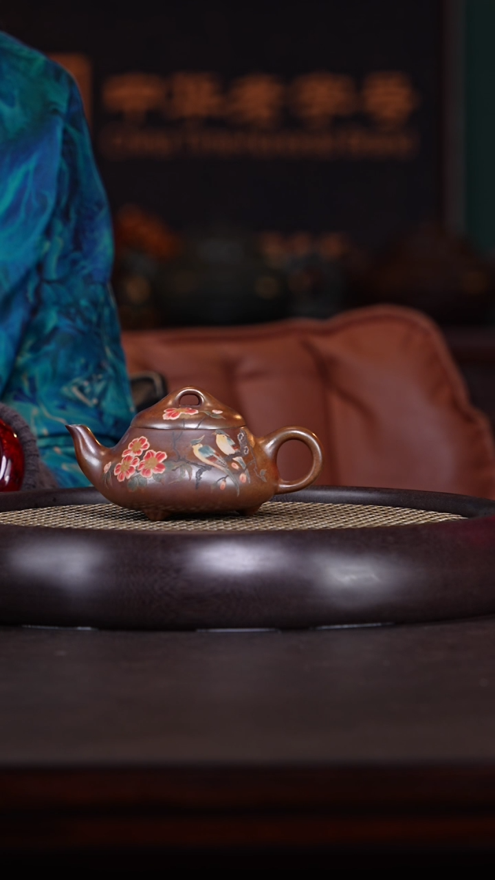 【闪购商品】紫砂茶壶杨建英31-47 红金砂紫砂壶200c
