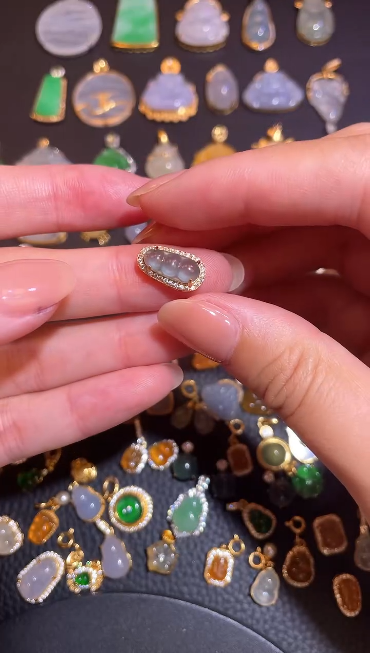 颈饰银S925镶嵌翡翠天然a货翡翠