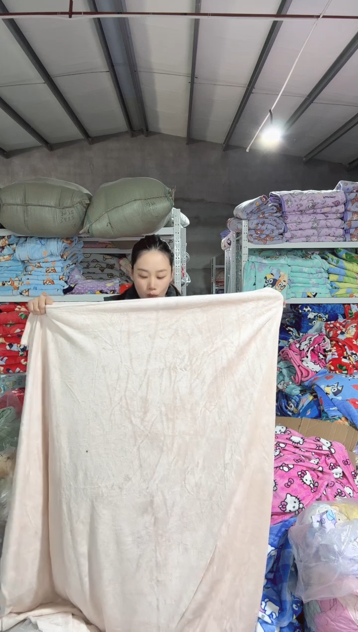 满35包邮   瑕疵   沾污230*240床单