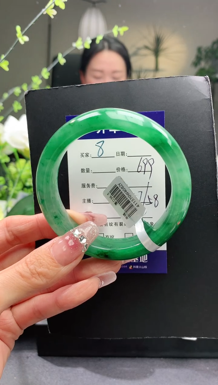 【闪购商品】石英质玉手镯未镶嵌8序号圈口58