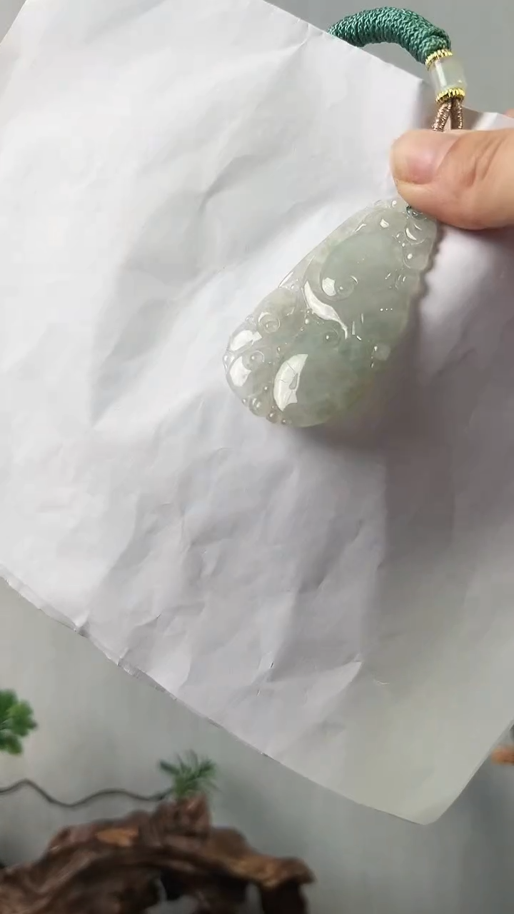 【闪购商品】翡翠颈饰18K金镶嵌如意