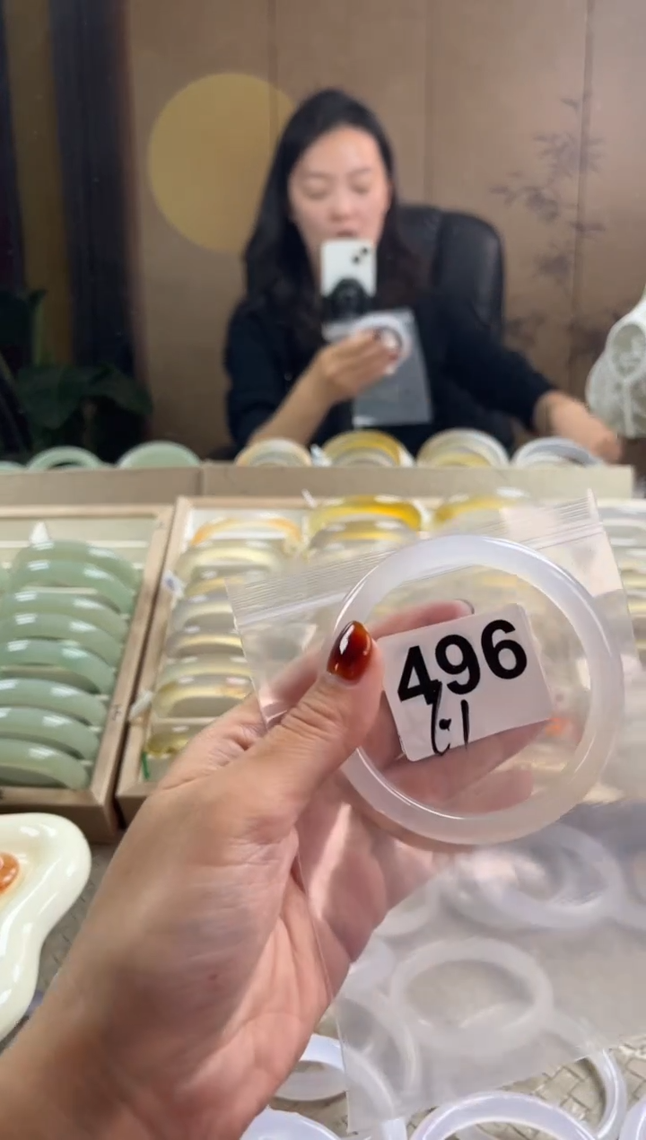 手镯玛瑙/玉髓未镶嵌496