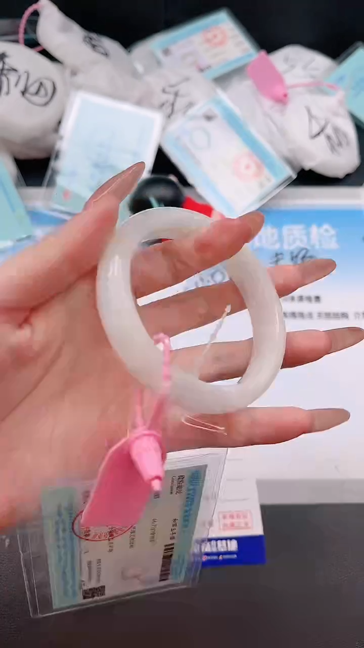 未镶嵌手镯和田玉9W30-63