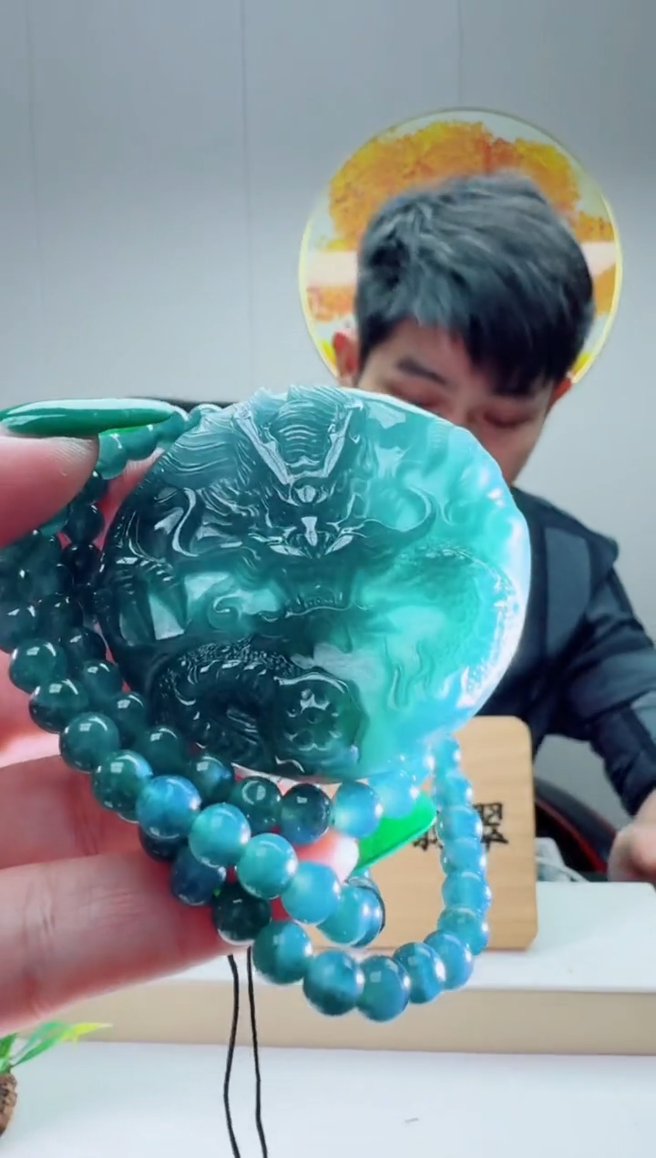 翡翠未镶嵌颈饰多样性随机发其一