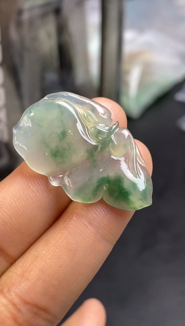 【闪购商品】定制翡翠未镶嵌翡翠毛货~