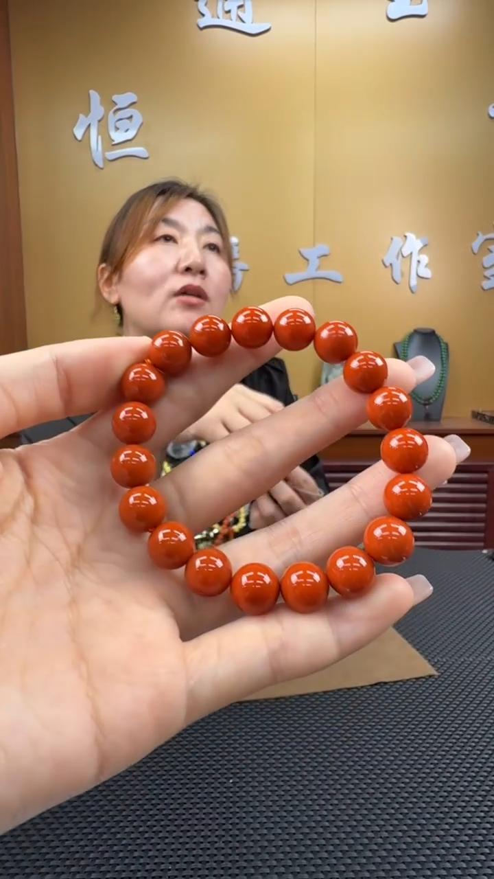 未镶嵌颈饰玛瑙/玉髓手串10mm