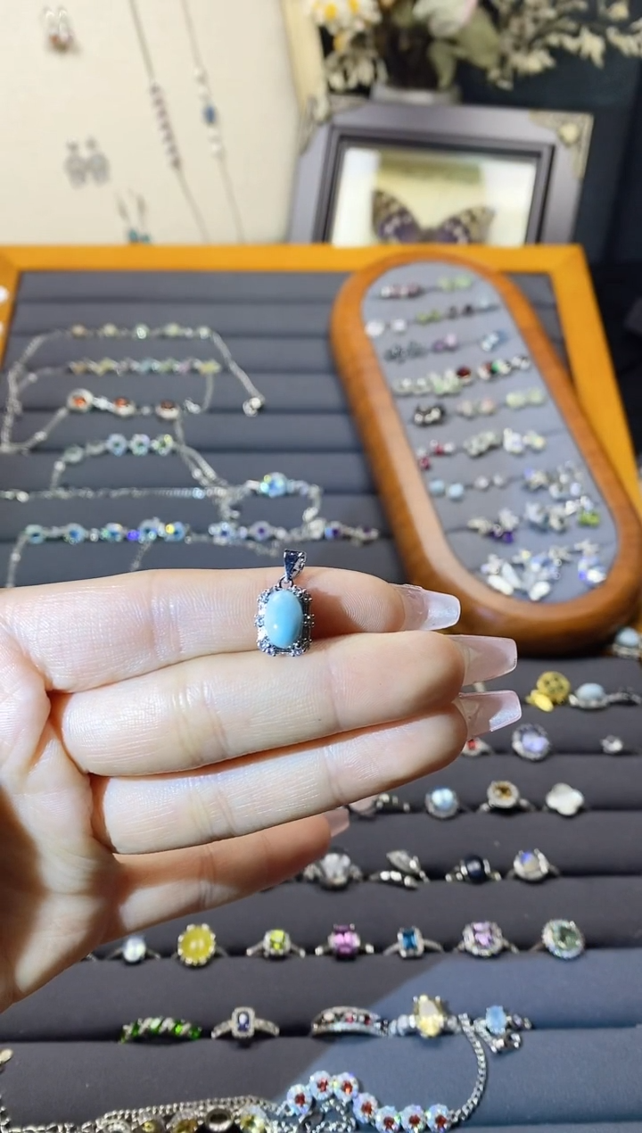 【闪购商品】水晶手链银S925镶嵌A124