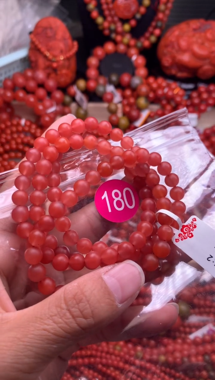 【闪购商品】南红玛瑙珠宝奇石未镶嵌180-6