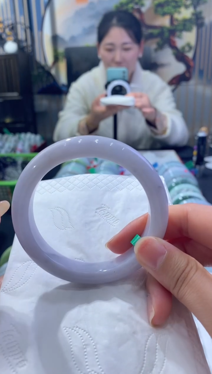 【闪购商品】翡翠手镯未镶嵌00008406