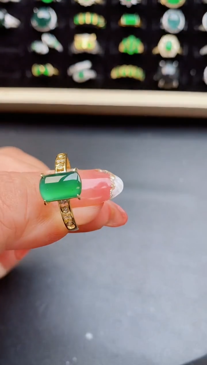 【闪购商品】翡翠戒指银S925镶嵌12121