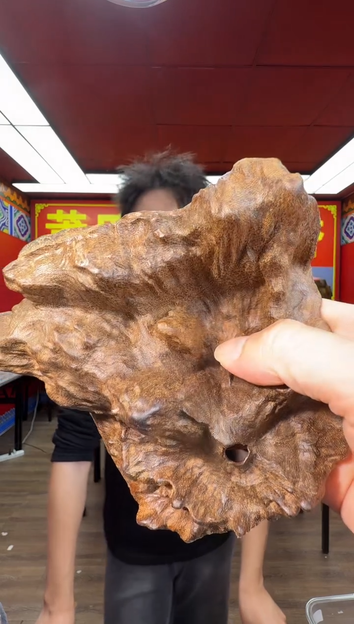 沉香摆件g80包头多样性发一