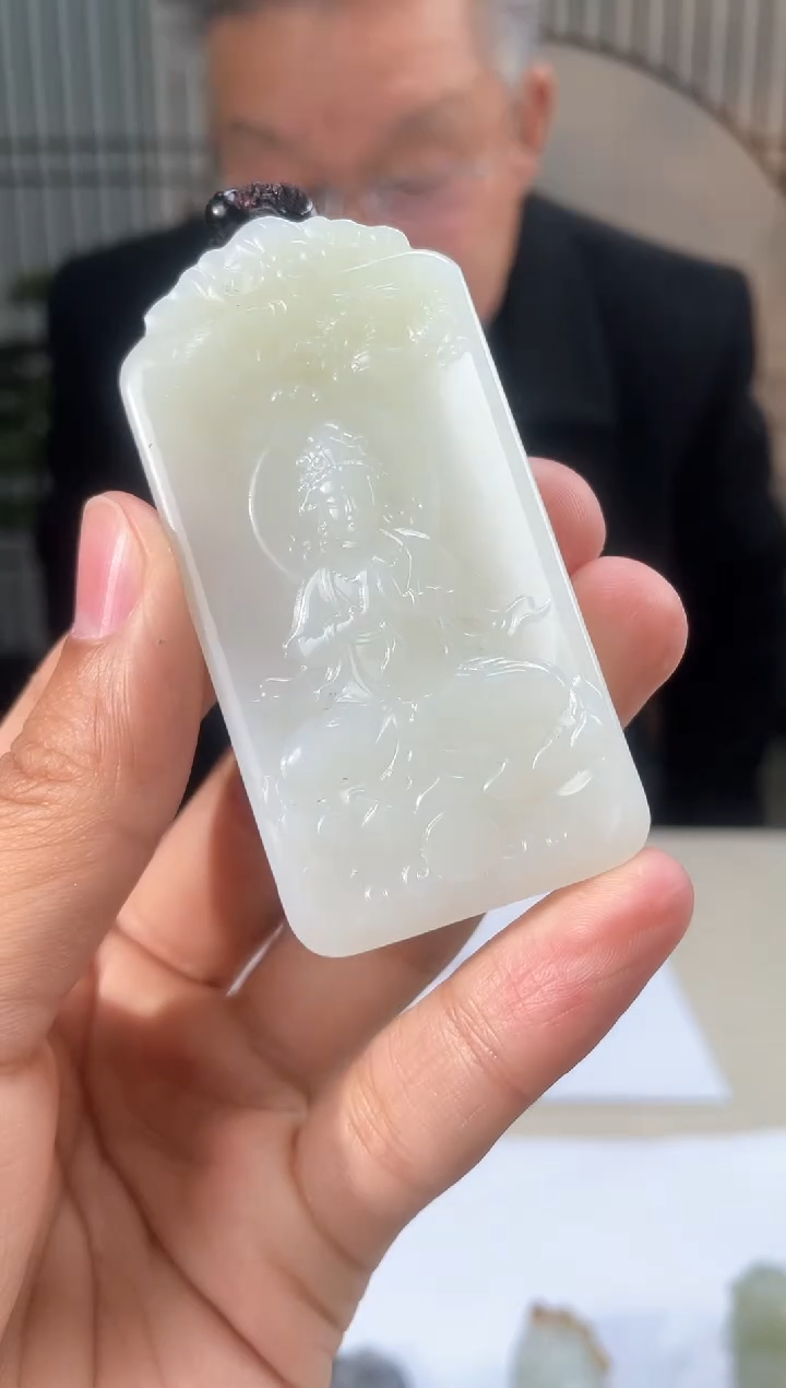 【闪购商品】定制和田玉多样性发货拍一发一 02144