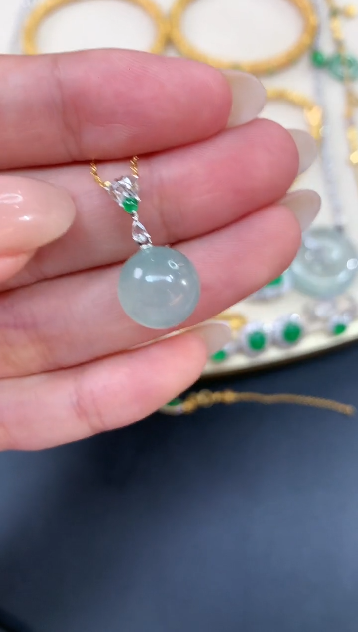 【闪购商品】翡翠吊坠(不含链)18K金镶嵌A813|4980