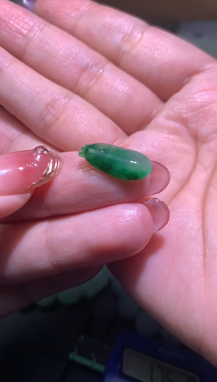 【闪购商品】定制翡翠未镶嵌毛货