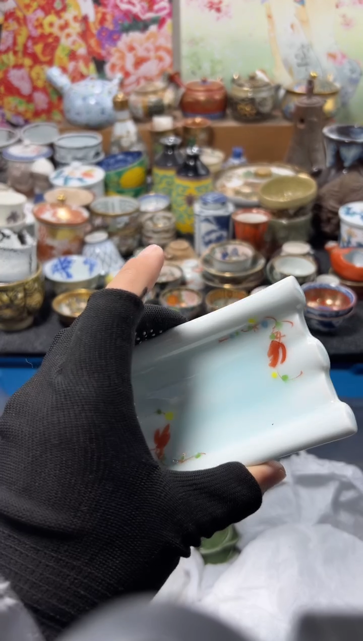 瓷片燕*来不满20联系客服提交延时