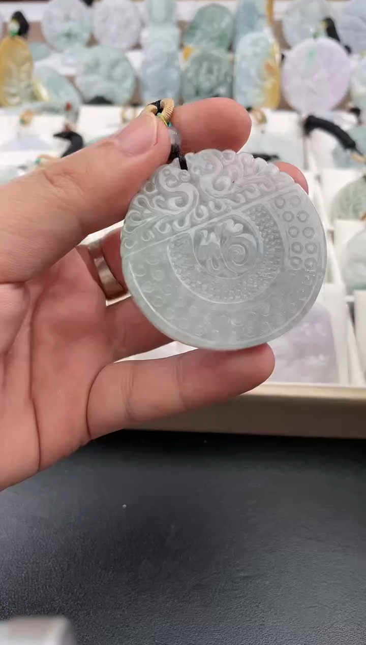 颈饰未镶嵌翡翠25/12/27/.79