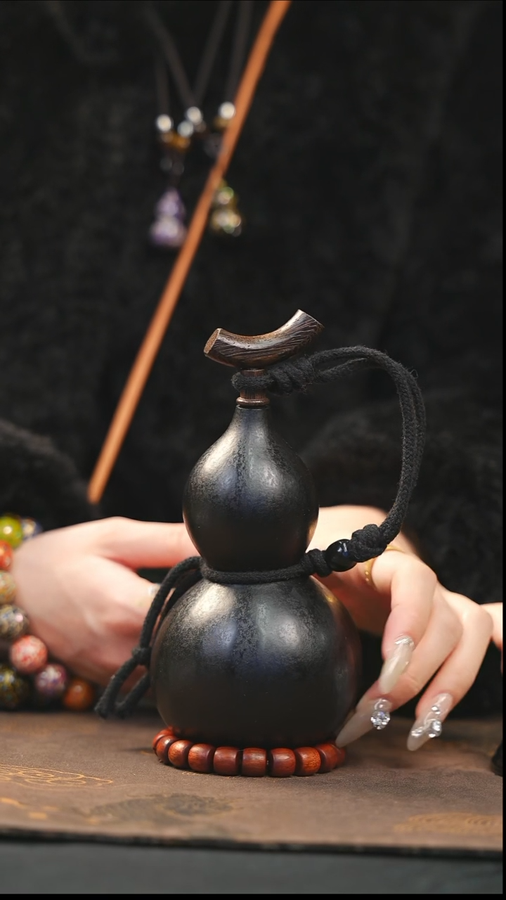 【闪购商品】XK213大漆酒葫芦不包手串及旋转底座