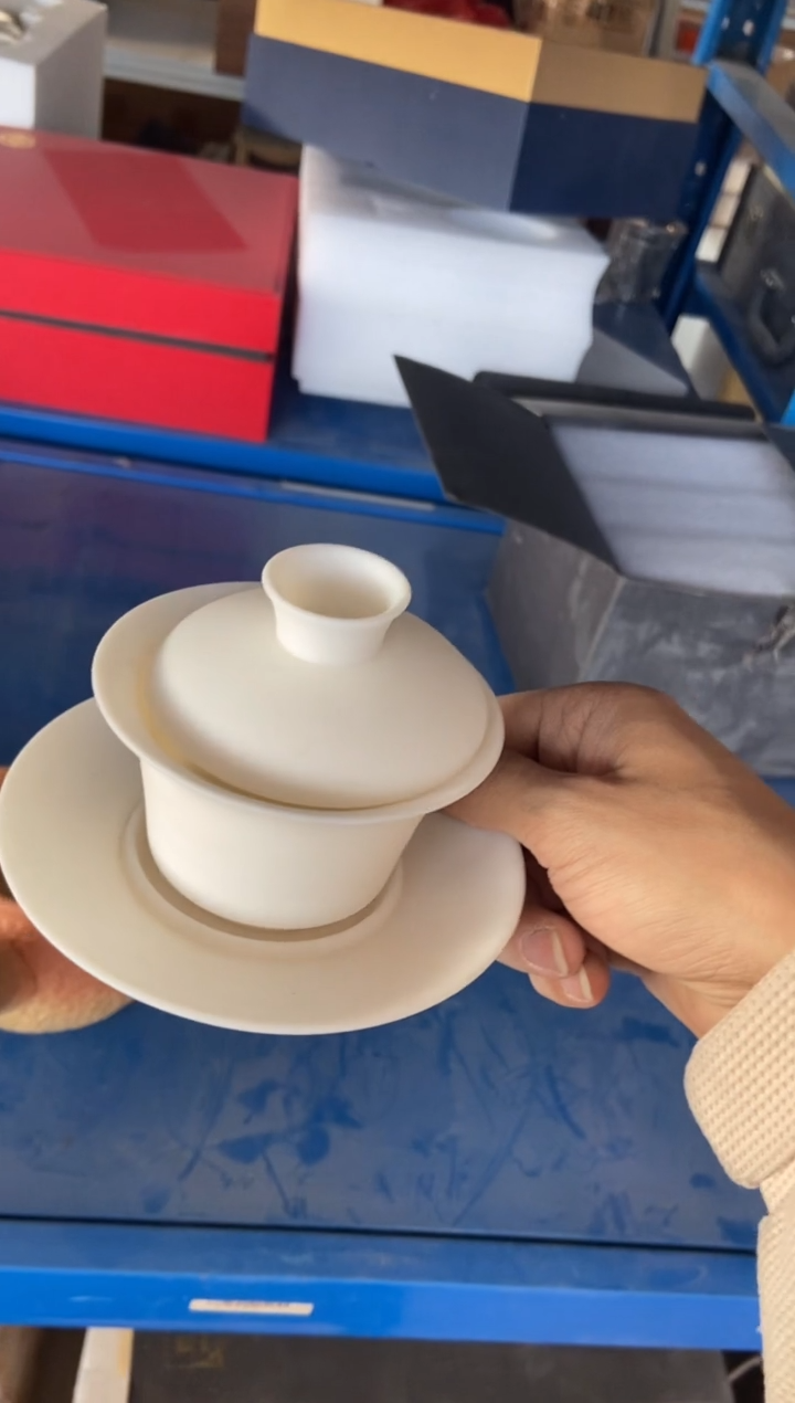 杯无运费险有瑕疵的摄影的产品有使用过的痕迹有点脏介意勿拍