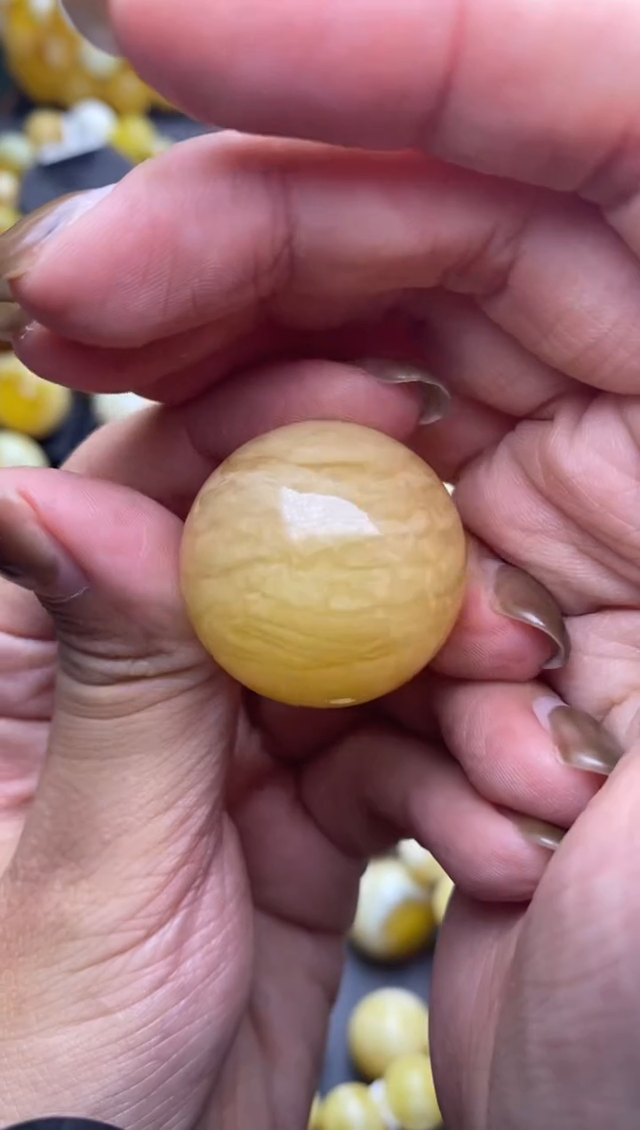 【闪购商品】琥珀裸石未镶嵌大小姐珠宝严选50