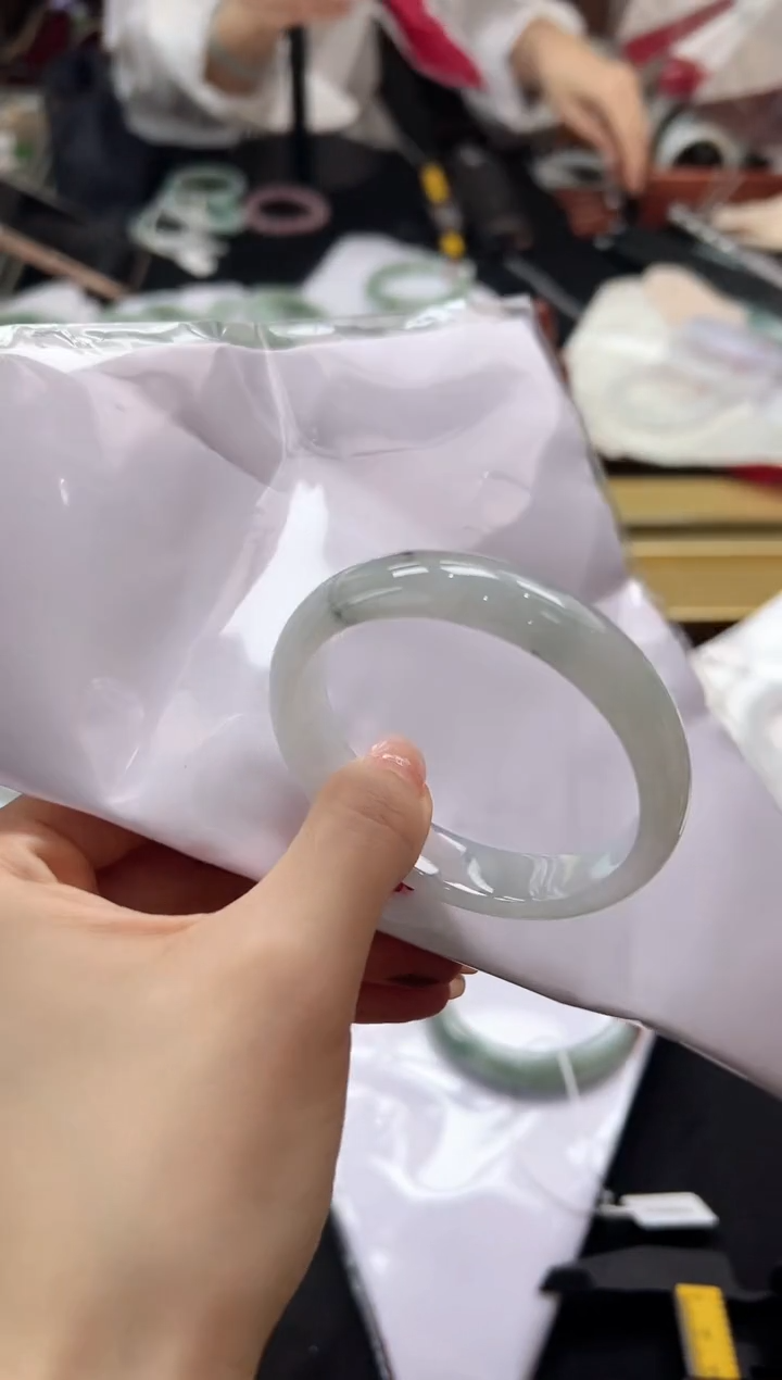 翡翠未镶嵌手镯TS0320-Q33/53圈贵妃