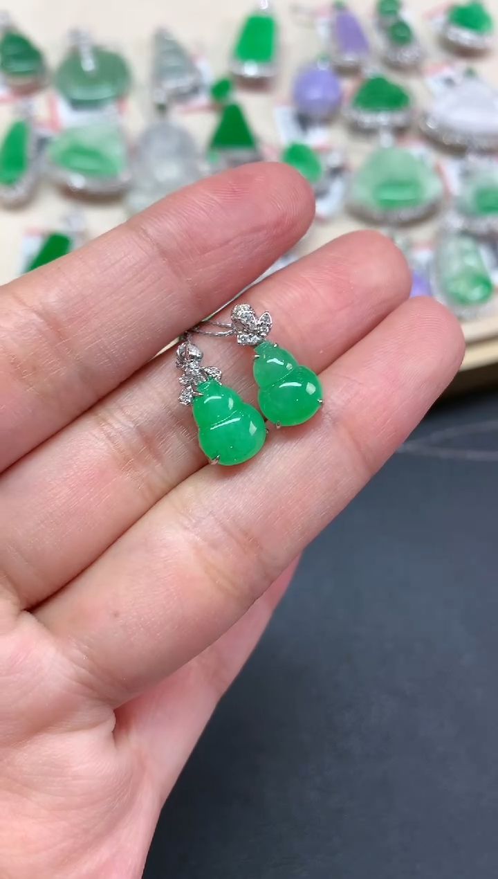 【闪购商品】翡翠耳饰18K金镶嵌W12|3980多样性发其一