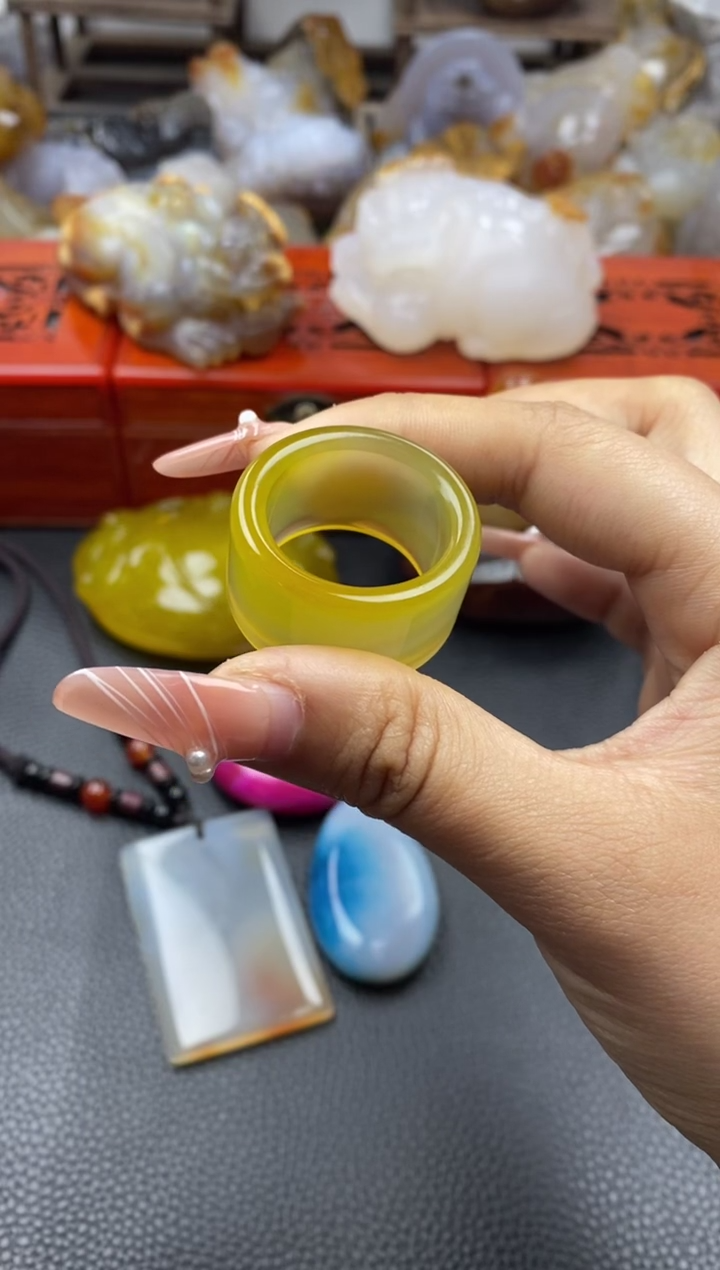 【闪购商品】玛瑙/玉髓手把未镶嵌00