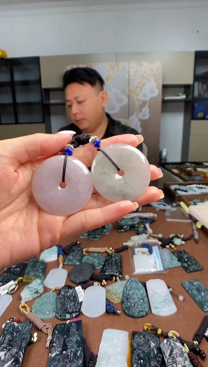 颈饰未镶嵌翡翠多样性发其一