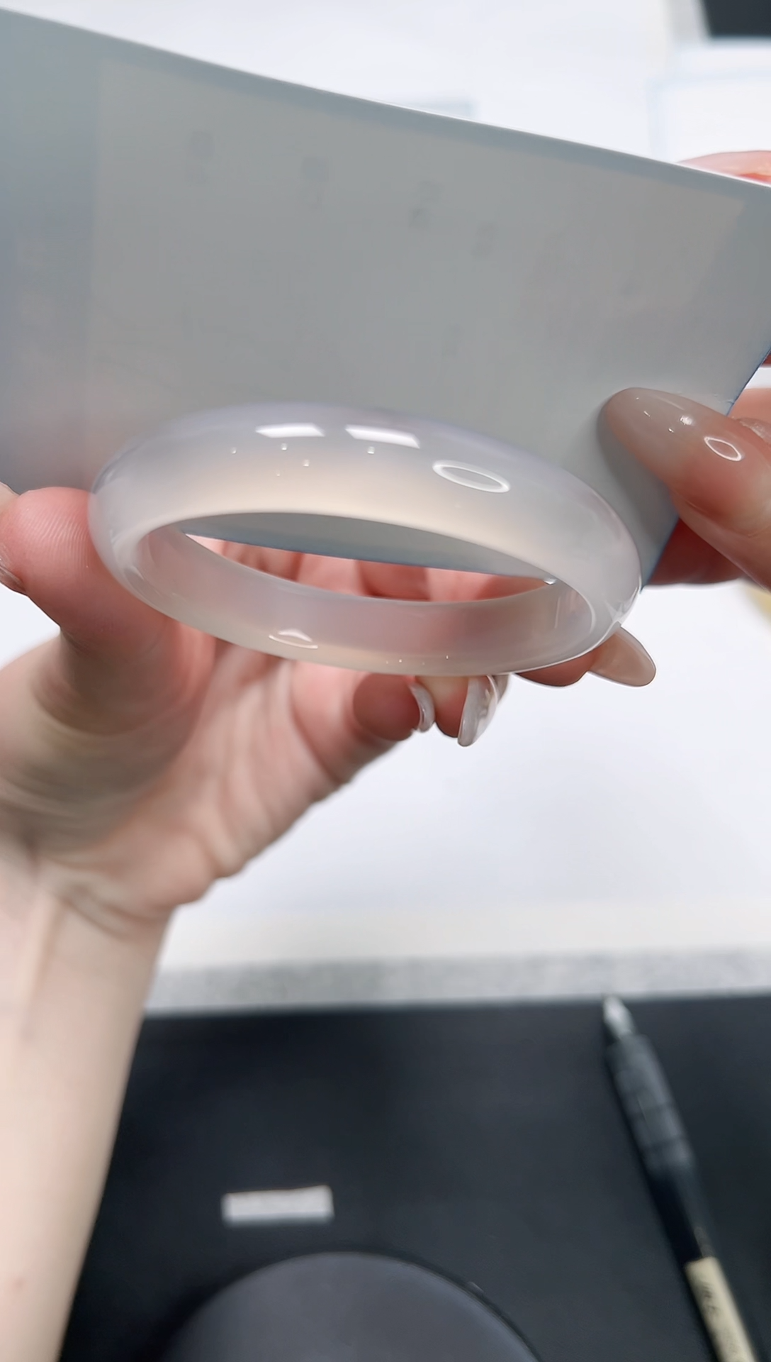 【闪购商品】石英质玉手镯未镶嵌215/荔枝51.3