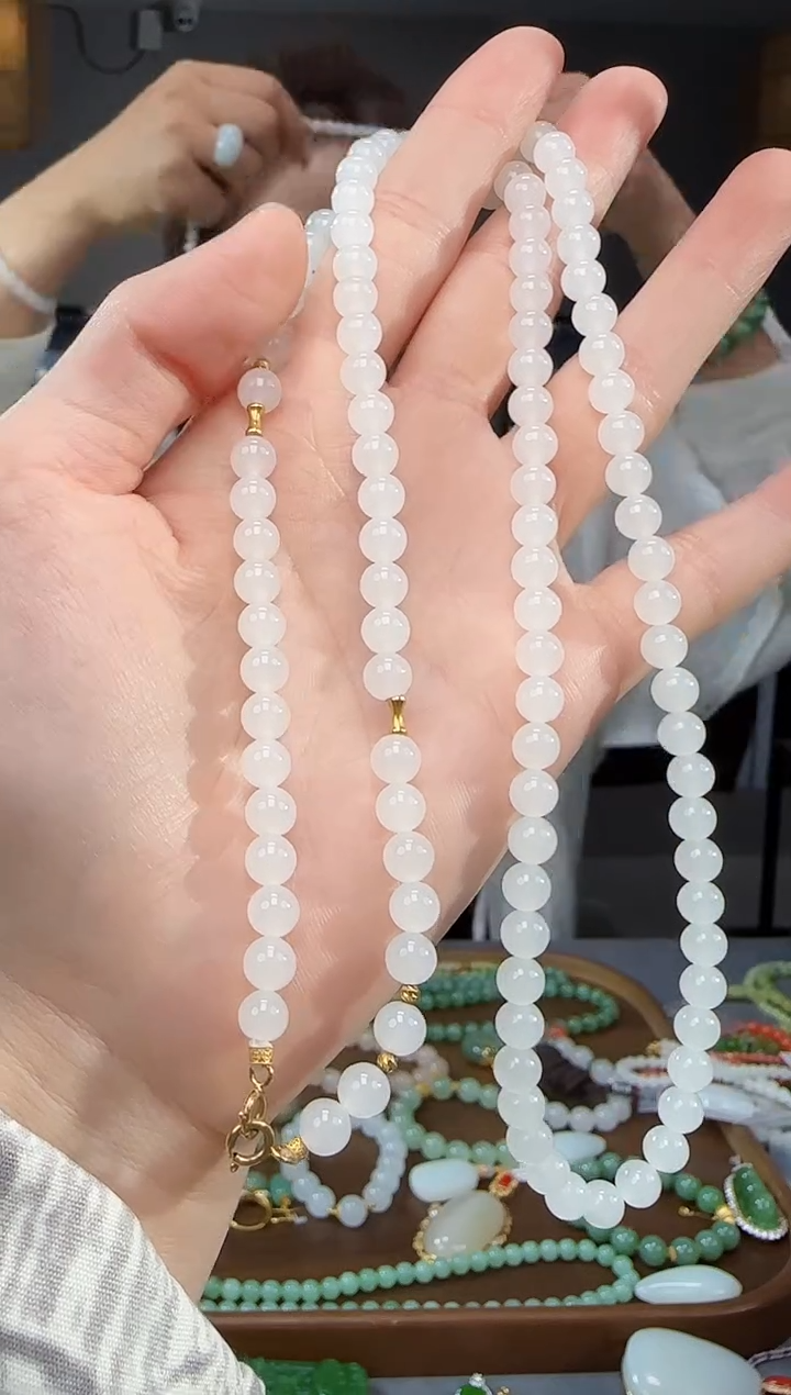 和田玉18K金镶嵌吊坠(不含链)多样性发货拍一发一