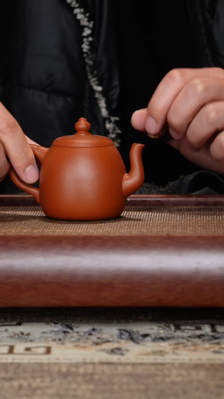 【闪购商品】紫砂茶壶微瑕宫灯朱泥