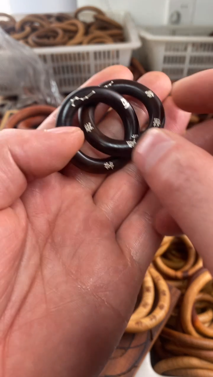 【闪购商品】木枣木玉化小乾坤圈镶银六七星刻字