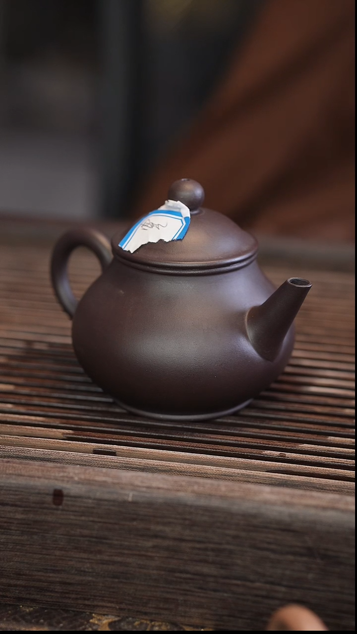 茶壶紫砂【宽口 】  蓝莲花 半手工 