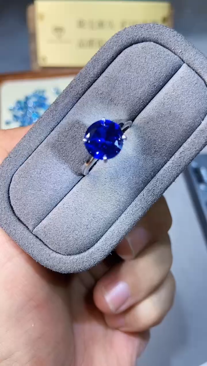蓝宝石戒指银S925镶嵌.....