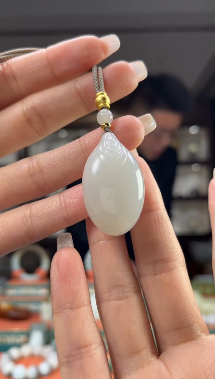 【闪购商品】和田玉颈饰未镶嵌佩佩