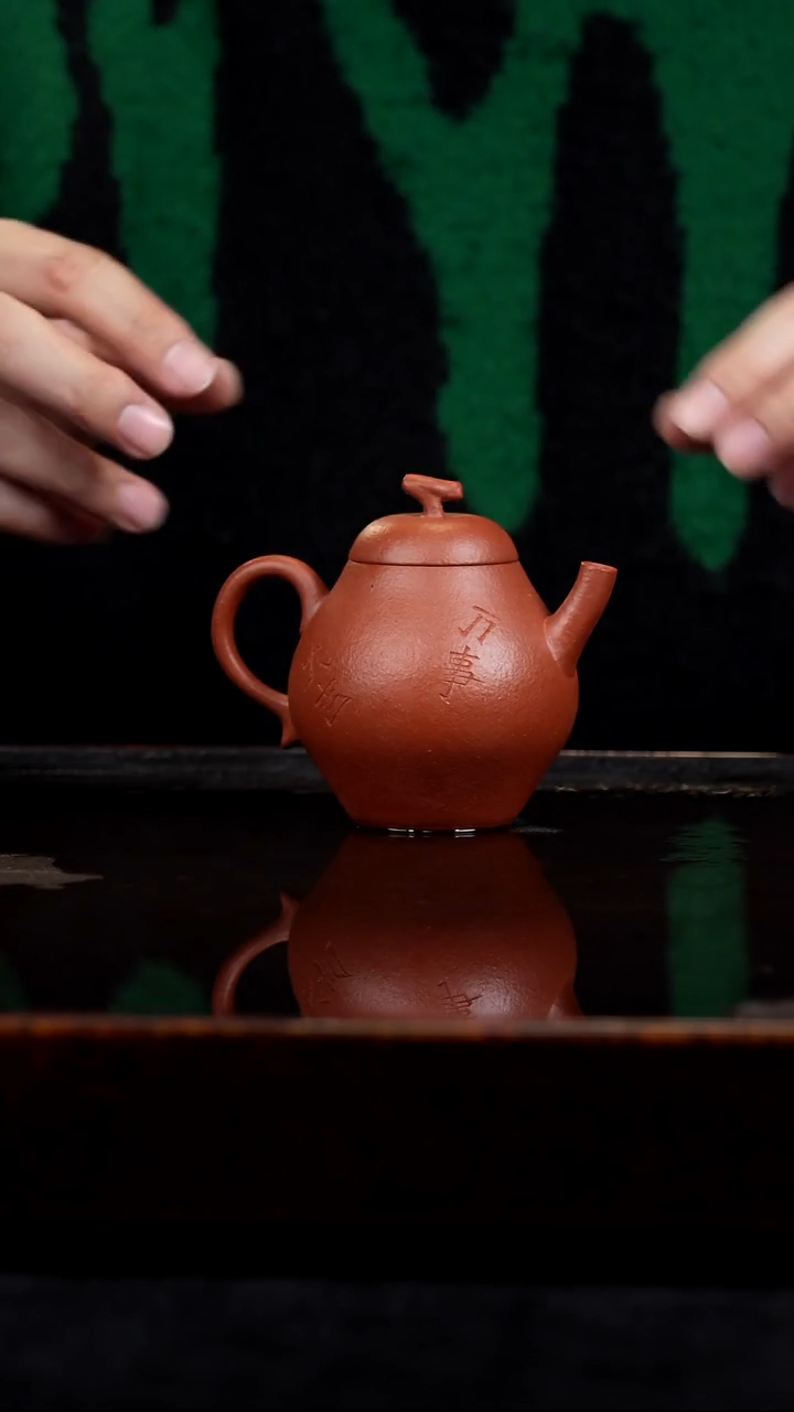 茶壶紫砂精工半手工降坡小香梨刻绘