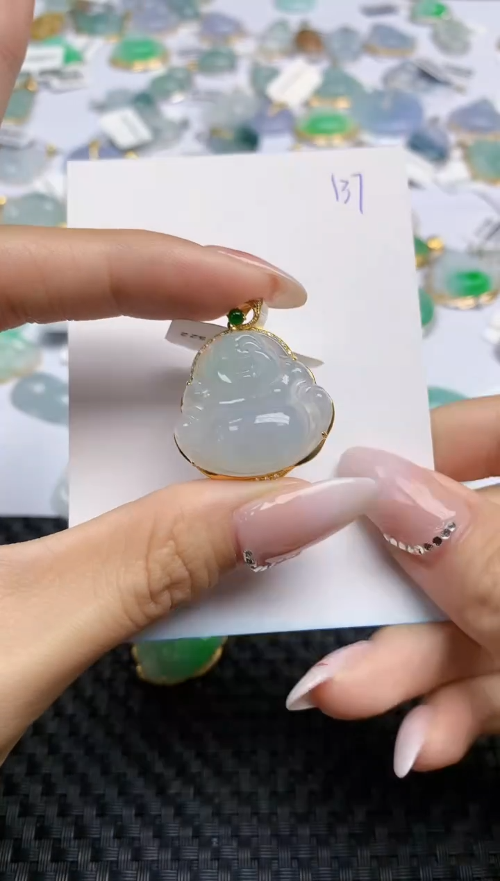 【闪购商品】翡翠颈饰18K金镶嵌 天然翡翠A货