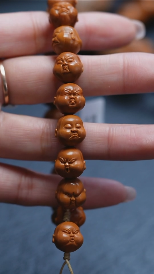 【闪购商品】橄榄核吊坠苏工橄榄核