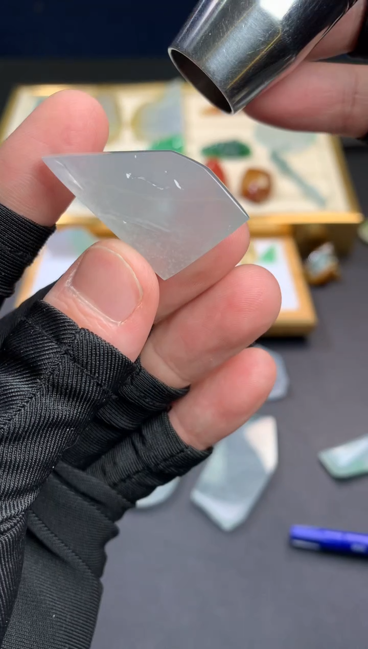 【闪购商品】定制翡翠未镶嵌          