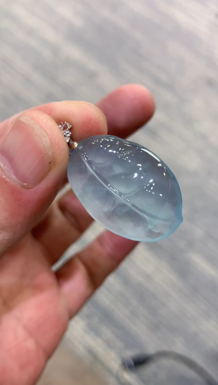 颈饰未镶嵌翡翠天然A货翡翠