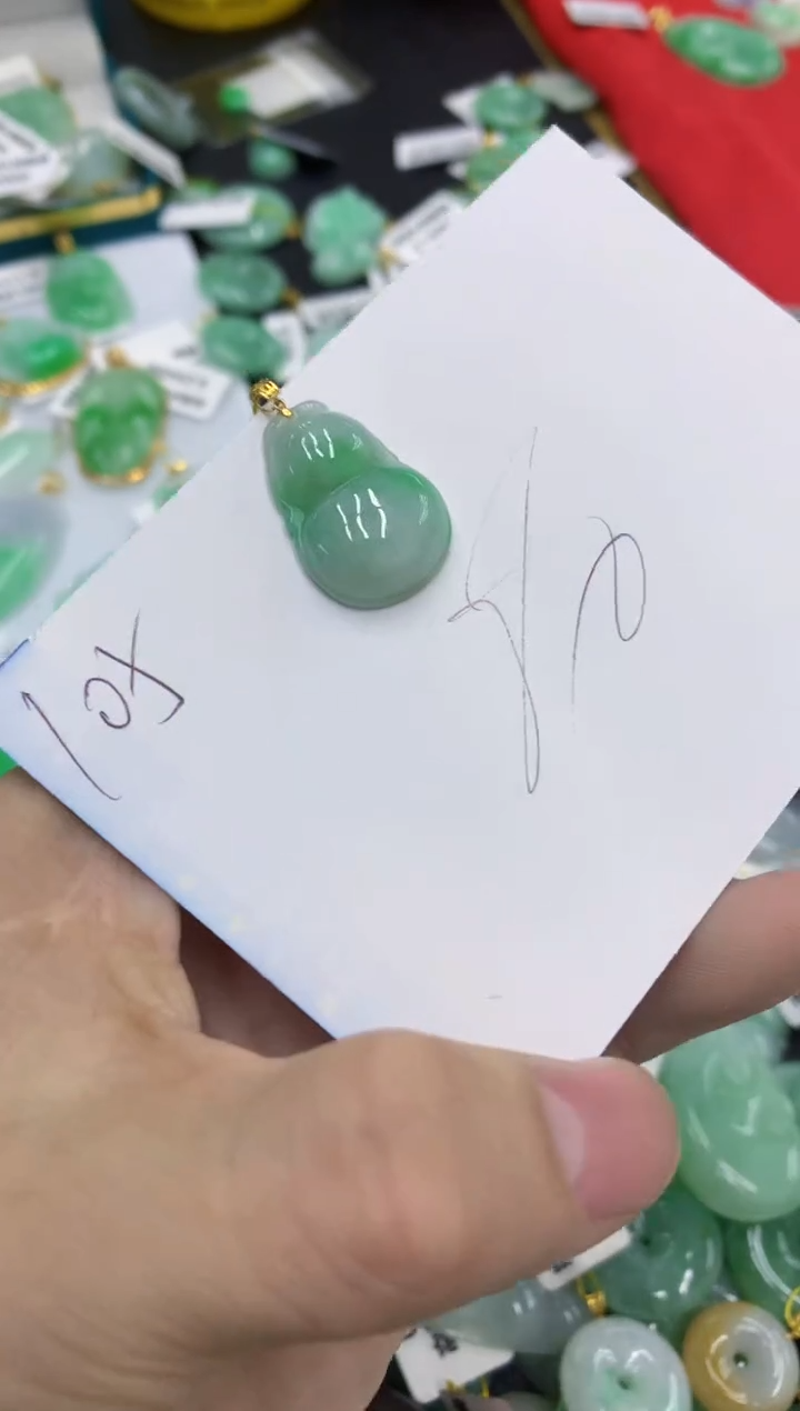 【闪购商品】翡翠颈饰18K金镶嵌1111111111