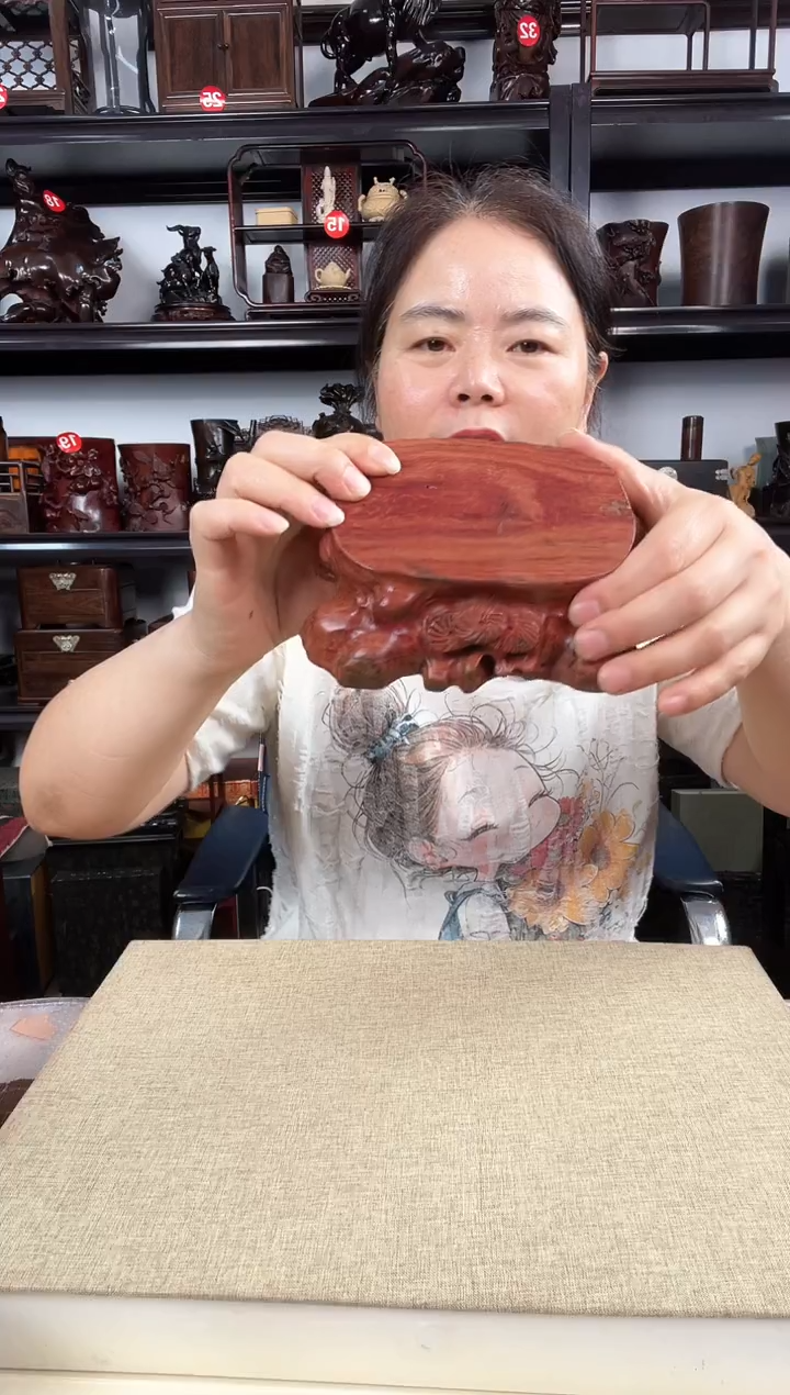 木瑕疵20老李红木工艺品