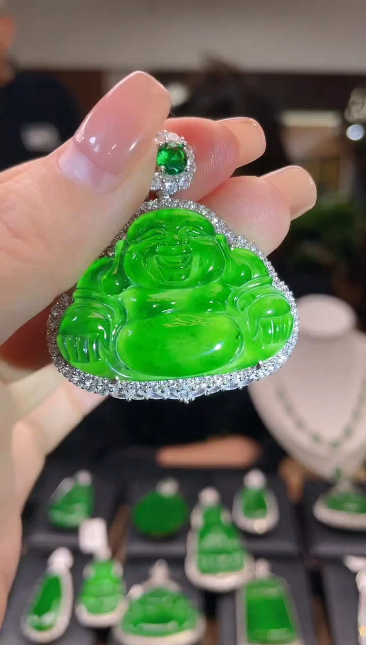 【闪购商品】翡翠颈饰未镶嵌翡翠吊坠