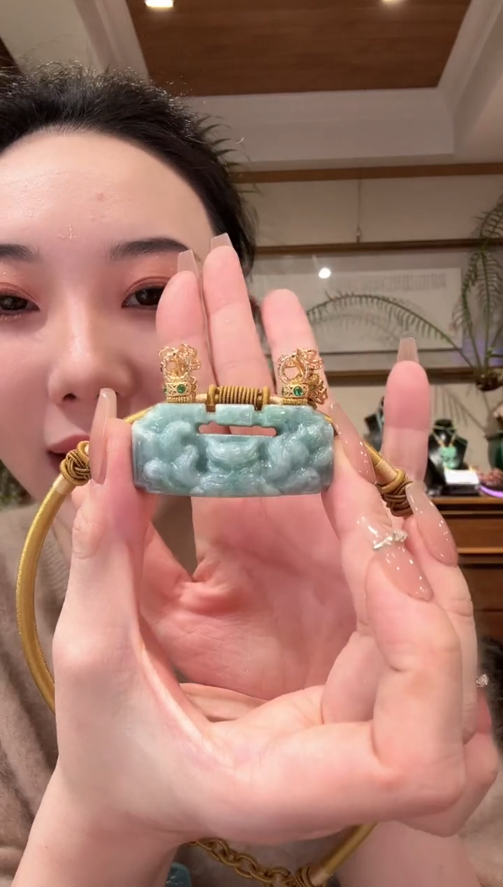 【闪购商品】翡翠颈饰未镶嵌国风